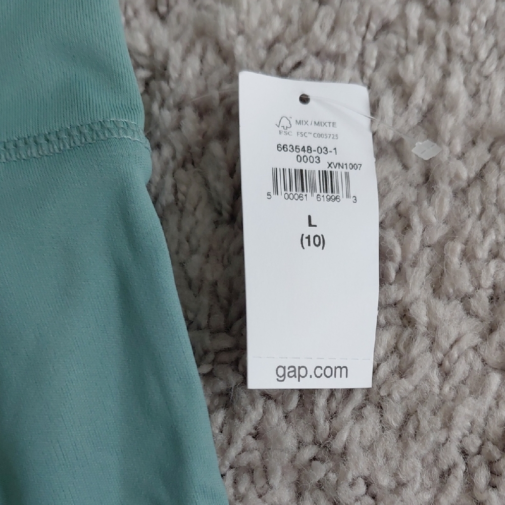 GAP Teen Teal Bike Shorts - Picture 4 of 5